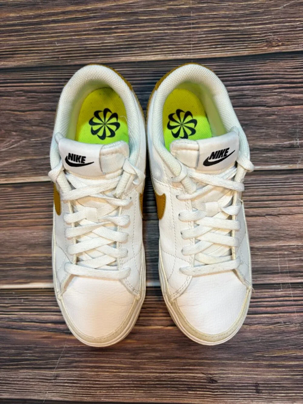 Nike Court Legacy Next Nature Women's Casual Leather Lace Up Shoes Size 7.5